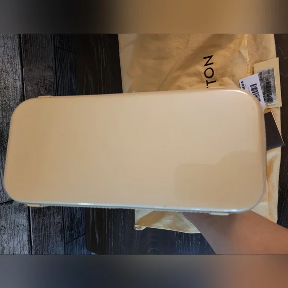 Louis Vuitton Avalon Vernis **READ DESCRIPTION ** - Picture 6 of 16